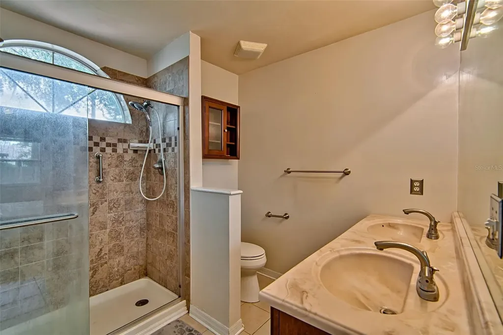 7605 SW 51st Boulevard Gainesville FL 32608
