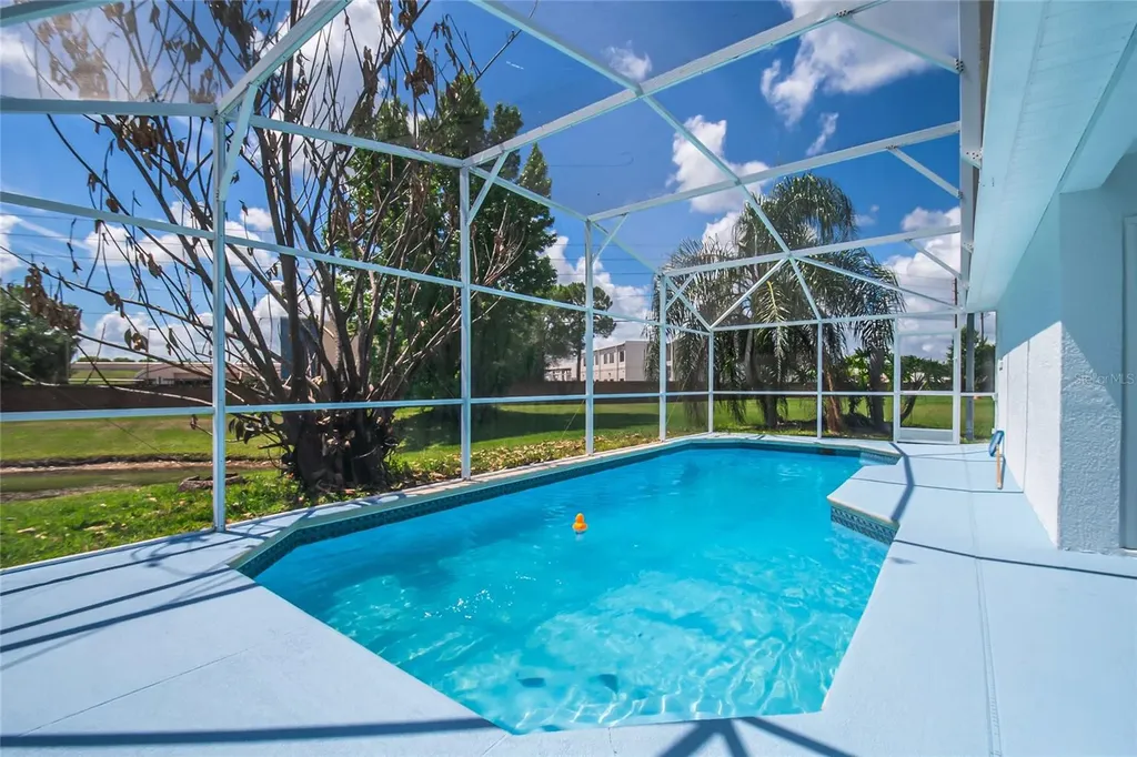 2437 Hybrid Drive Kissimmee FL 34758