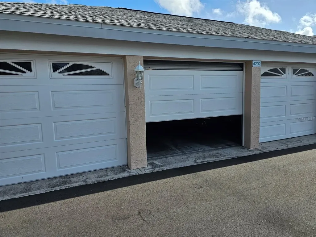 4202 Caddie Drive E Bradenton FL 34203