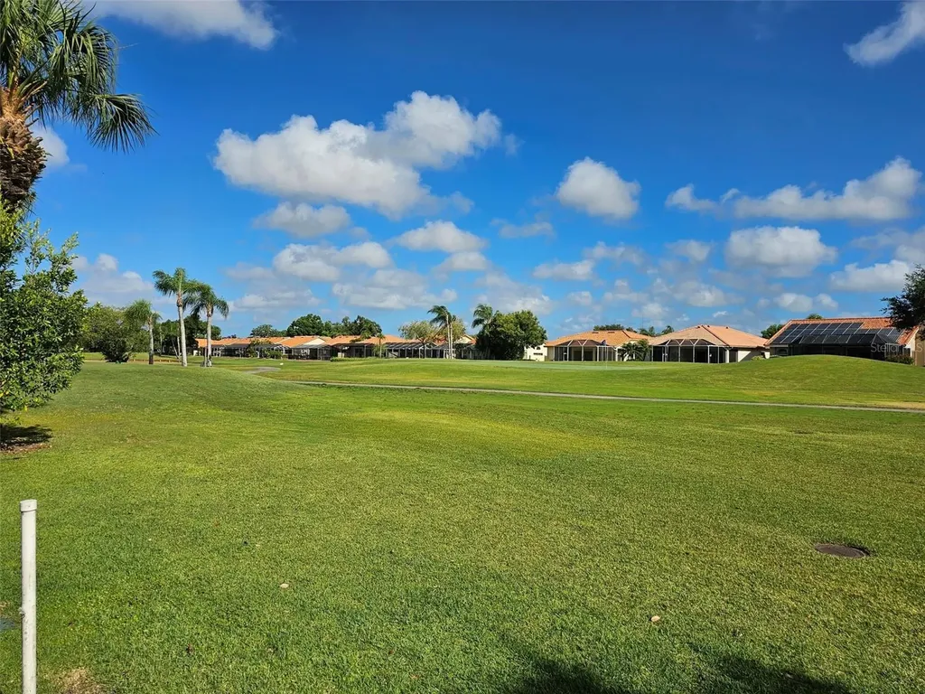 4202 Caddie Drive E Bradenton FL 34203