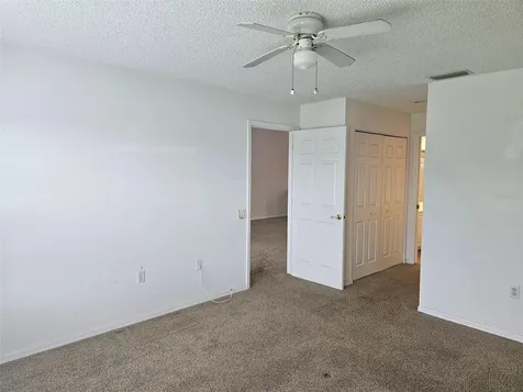 4202 Caddie Drive E Bradenton FL 34203