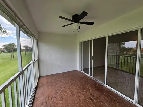 4202 Caddie Drive E Bradenton FL 34203