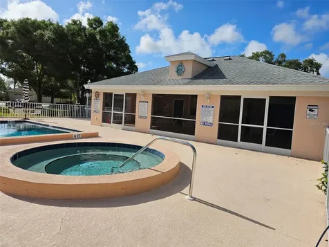 4202 Caddie Drive E Bradenton FL 34203