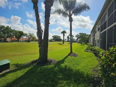 4202 Caddie Drive E Bradenton FL 34203