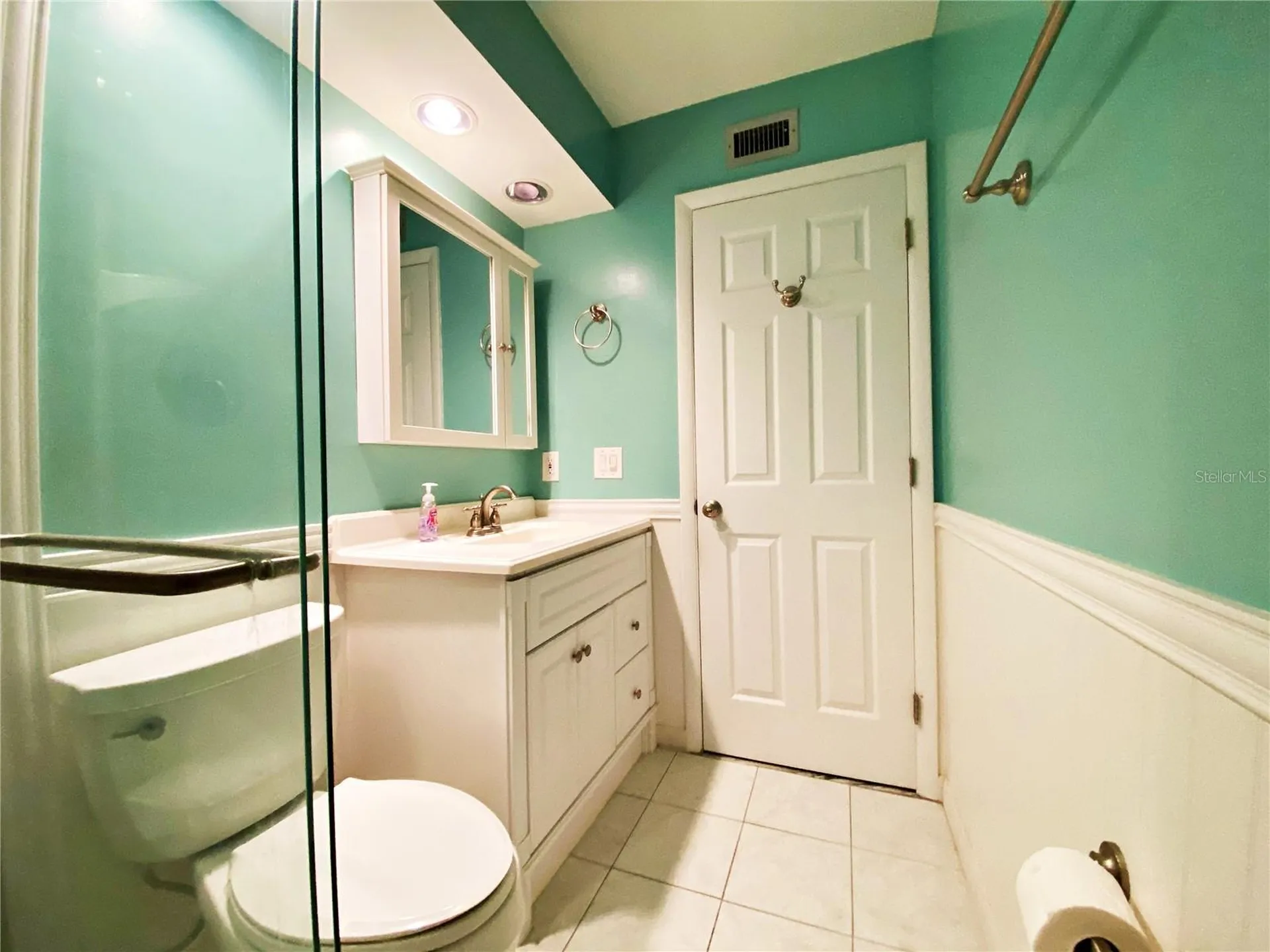 2700 Nebraska Avenue Palm Harbor FL 34684