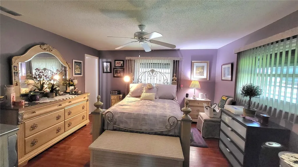 9660 44th Street N Pinellas Park FL 33782