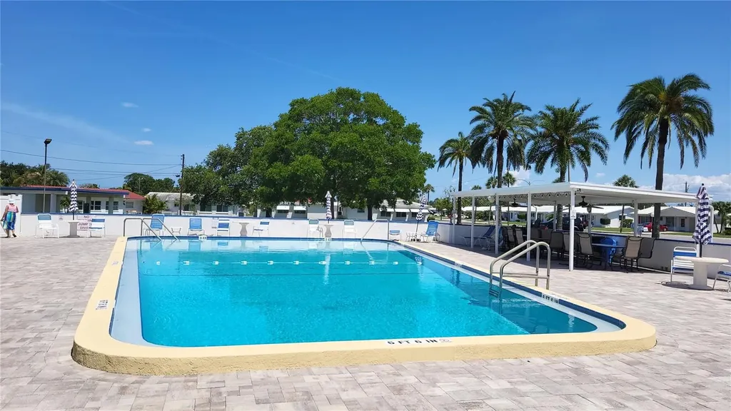 9660 44th Street N Pinellas Park FL 33782