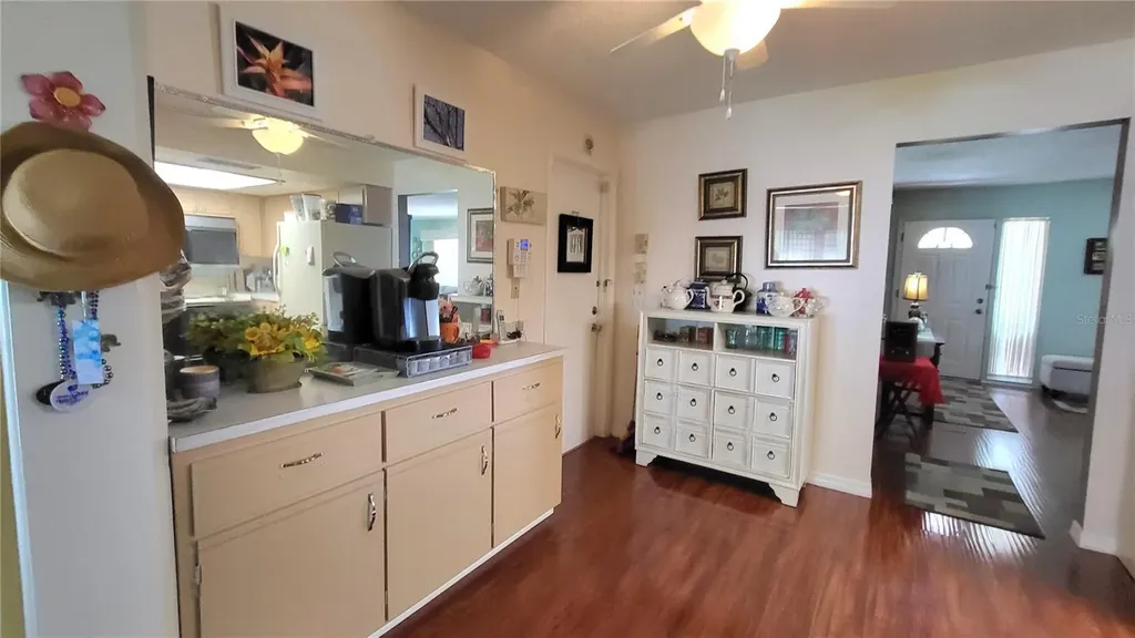 9660 44th Street N Pinellas Park FL 33782