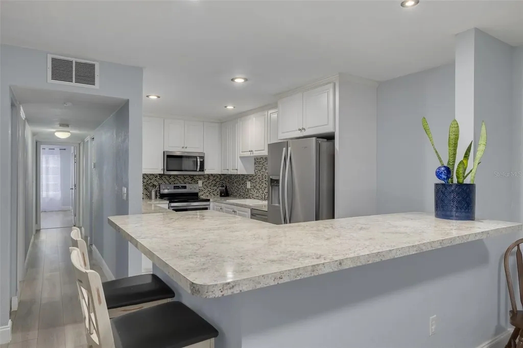 1326 Pine Ridge Circle E Tarpon Springs FL 34688