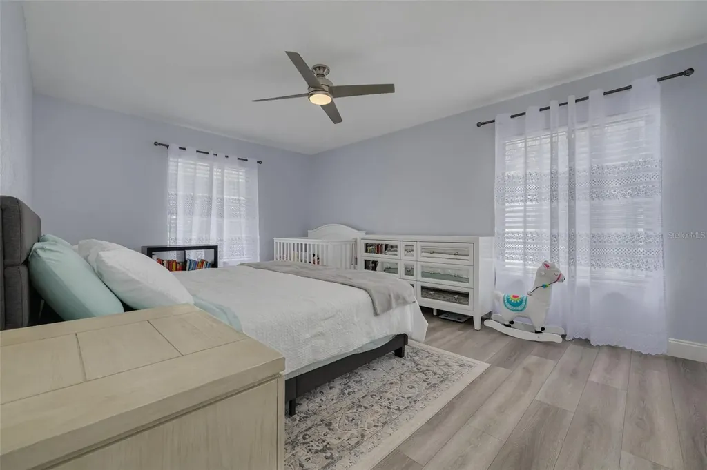 1326 Pine Ridge Circle E Tarpon Springs FL 34688