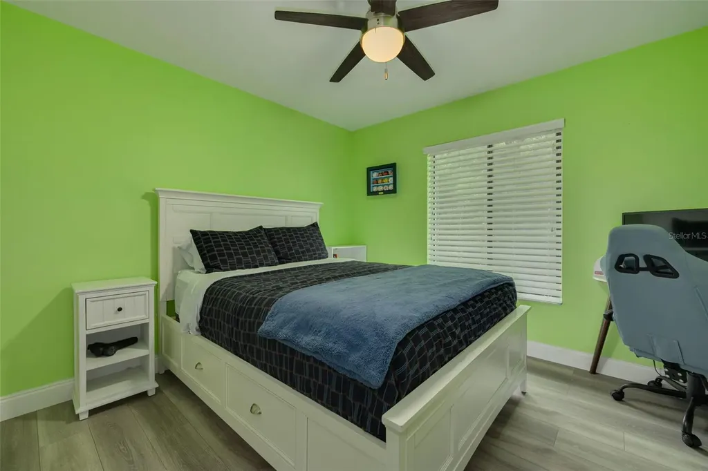 1326 Pine Ridge Circle E Tarpon Springs FL 34688