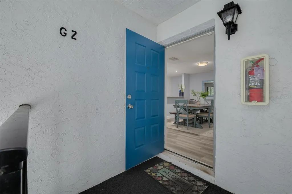 1326 Pine Ridge Circle E Tarpon Springs FL 34688