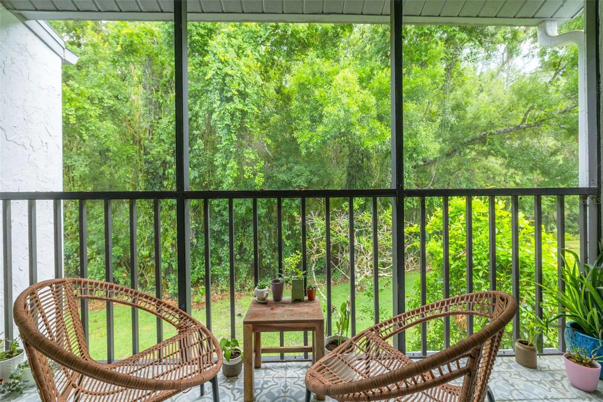 1326 Pine Ridge Circle E Tarpon Springs FL 34688