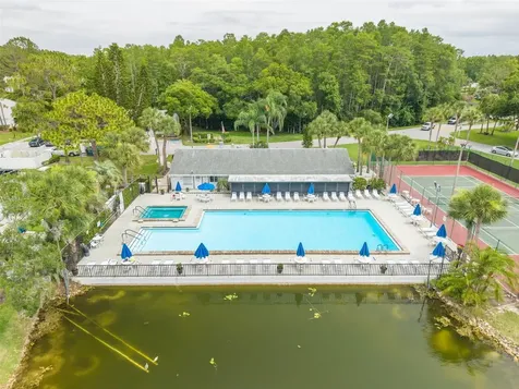 1326 Pine Ridge Circle E Tarpon Springs FL 34688