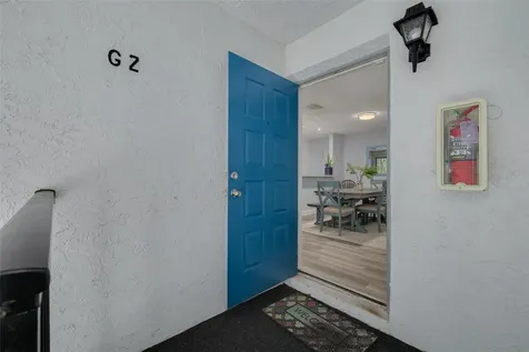 1326 Pine Ridge Circle E Tarpon Springs FL 34688