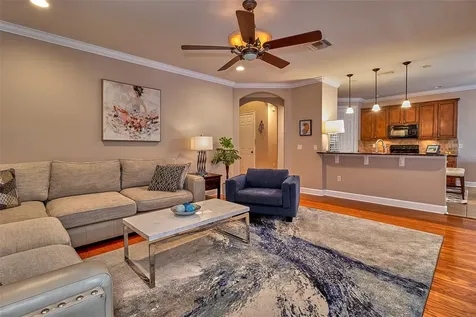 6211 S Macdill Avenue Tampa FL 33611