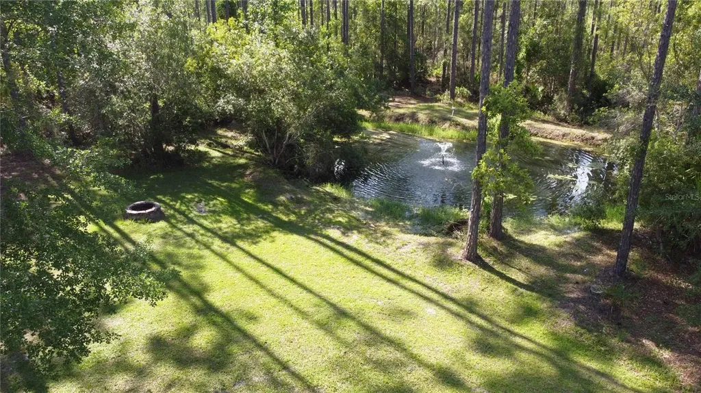 681 S County Road 315 Interlachen FL 32148