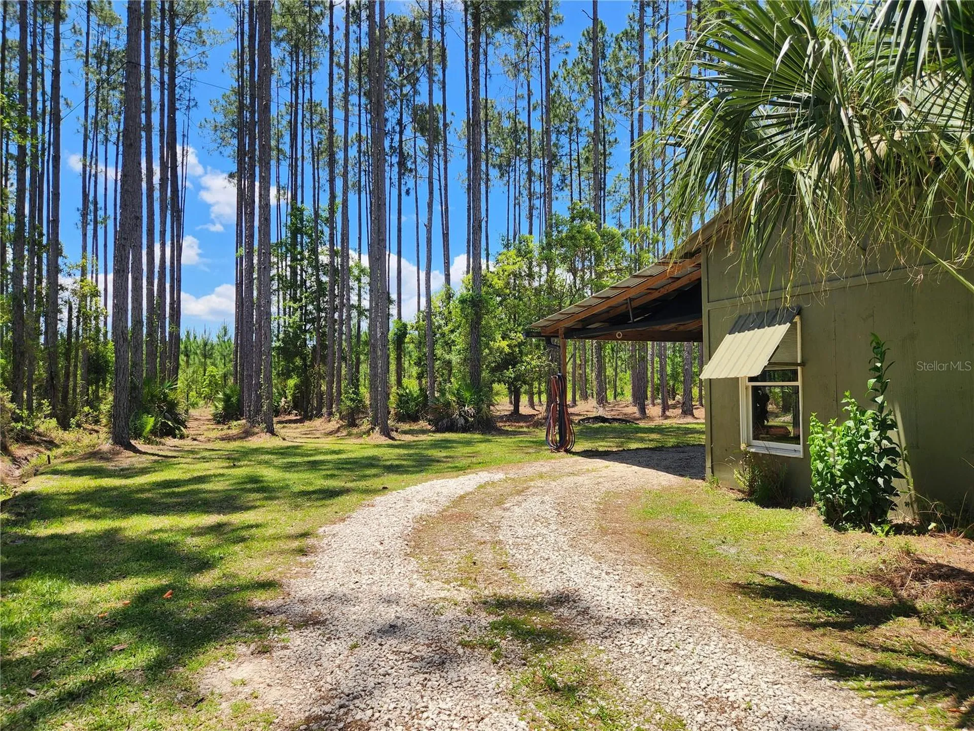 681 S County Road 315 Interlachen FL 32148