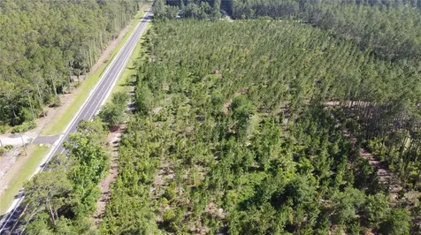681 S County Road 315 Interlachen FL 32148