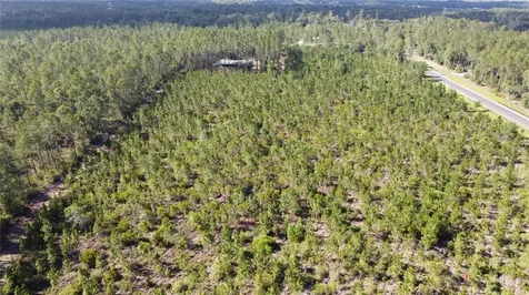 681 S County Road 315 Interlachen FL 32148