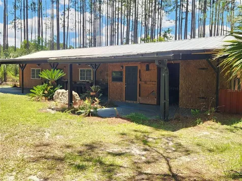 681 S County Road 315 Interlachen FL 32148
