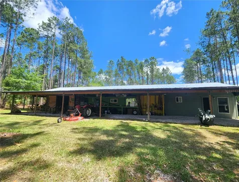 681 S County Road 315 Interlachen FL 32148
