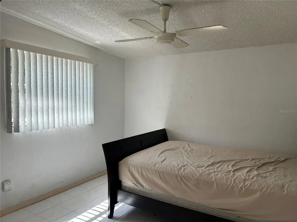 6328 30th Way N St Petersburg FL 33702