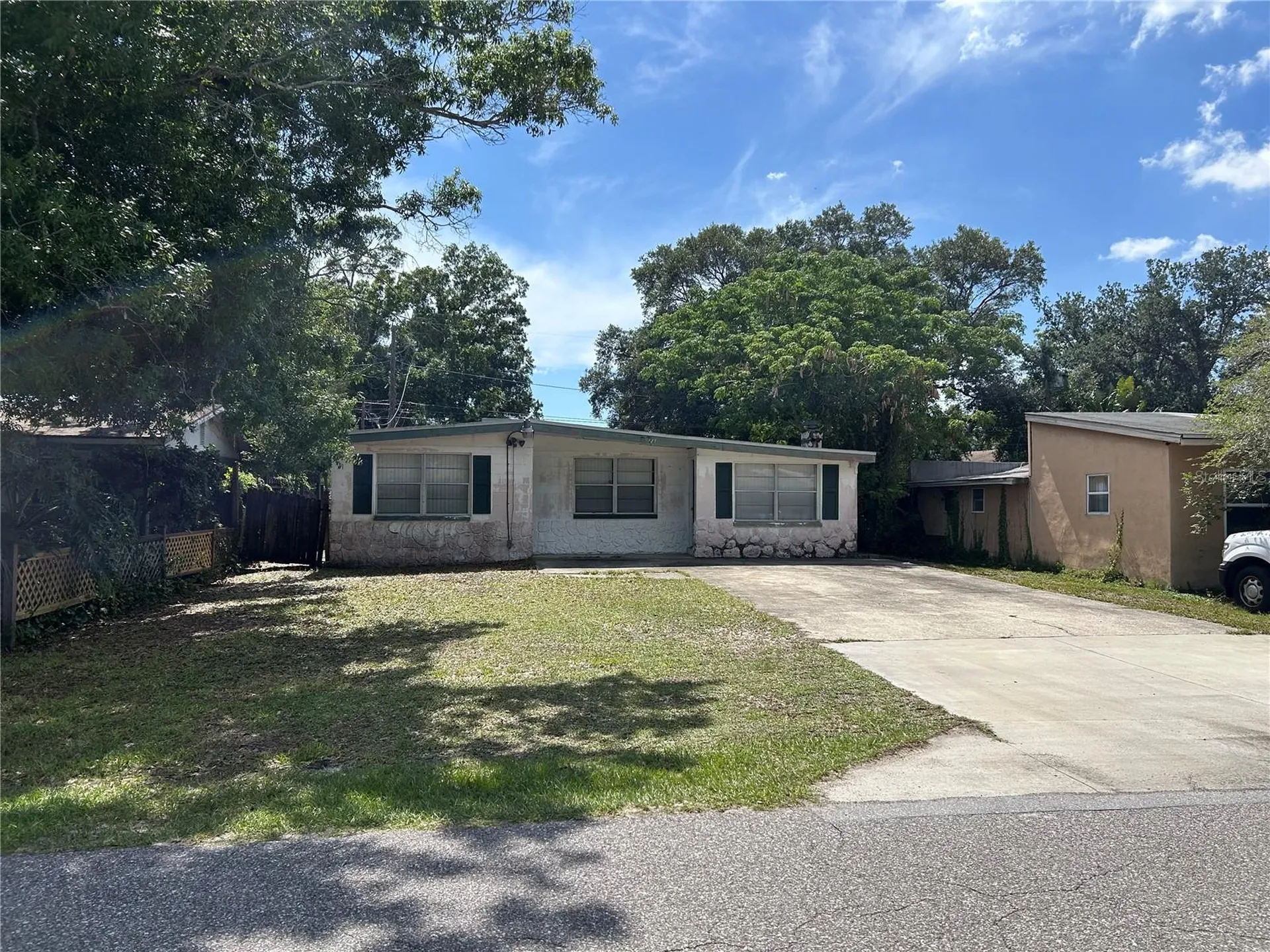 6328 30th Way N St Petersburg FL 33702