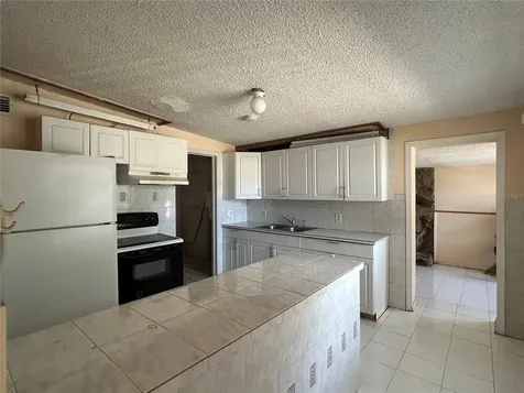 6328 30th Way N St Petersburg FL 33702