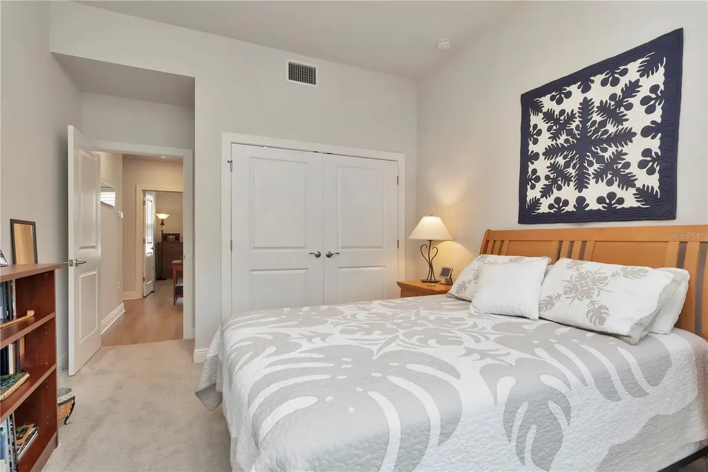 2989 Breezy Meadows Drive Clearwater FL 33760