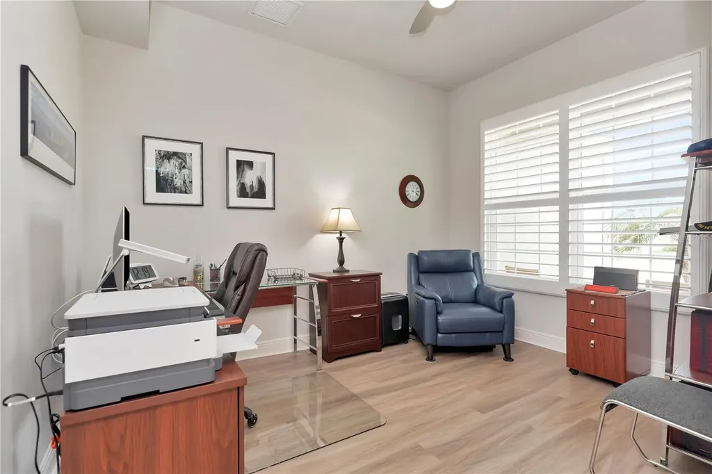 2989 Breezy Meadows Drive Clearwater FL 33760