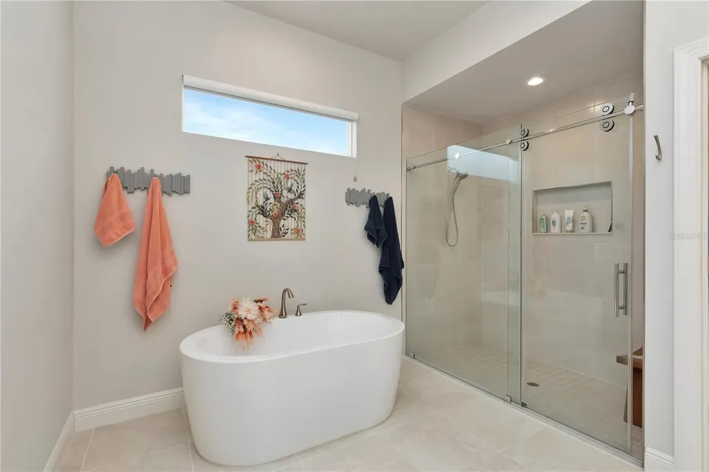 2989 Breezy Meadows Drive Clearwater FL 33760