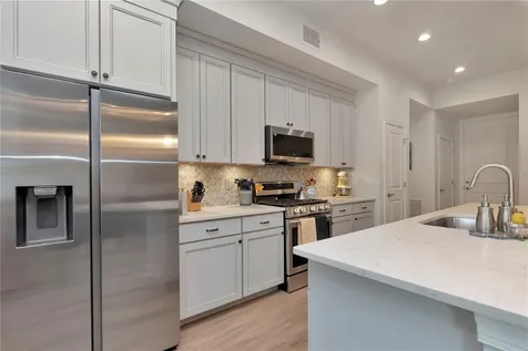 2989 Breezy Meadows Drive Clearwater FL 33760