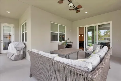 2989 Breezy Meadows Drive Clearwater FL 33760