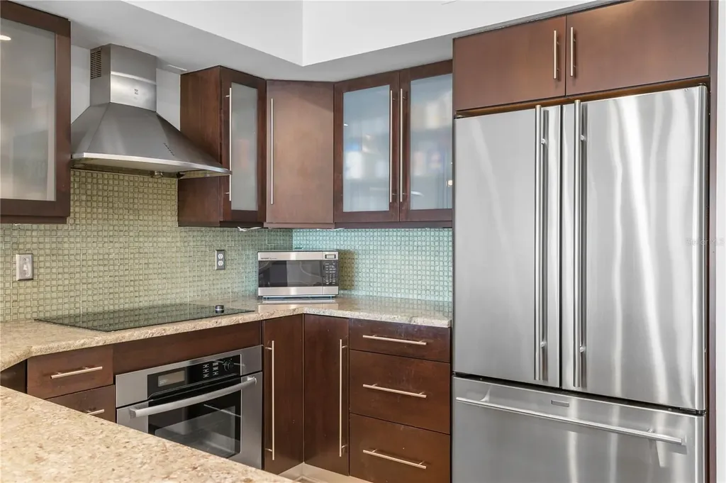 360 Pinellas Bayway S St Petersburg FL 33715