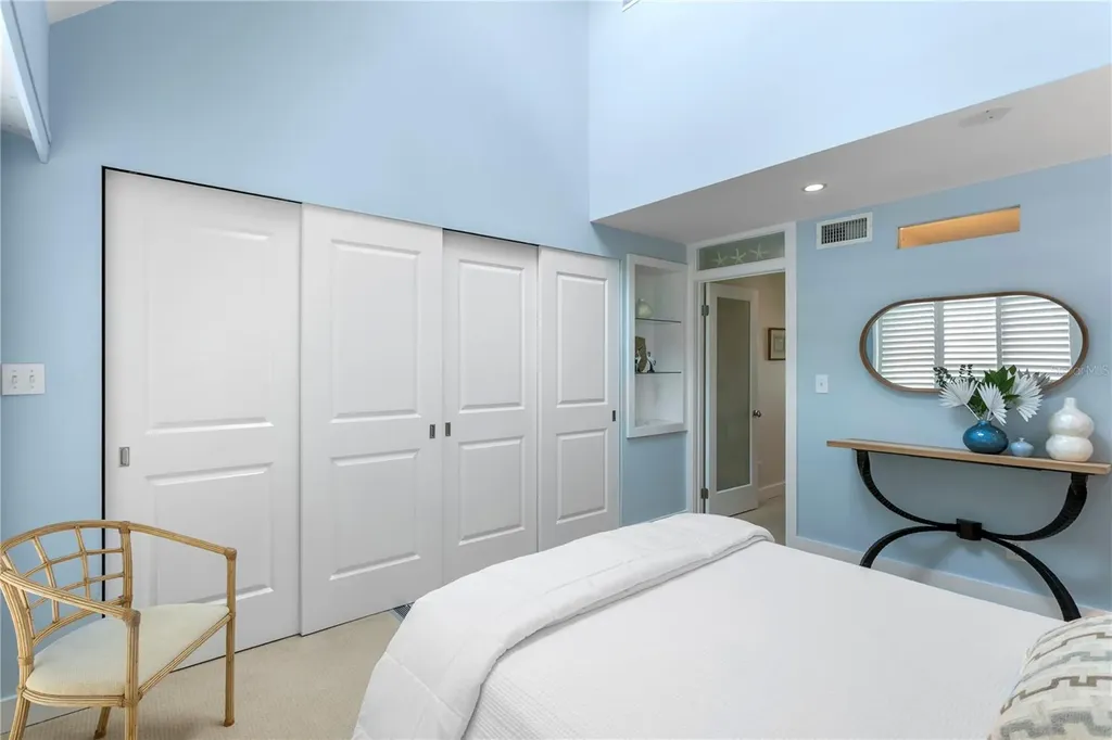 360 Pinellas Bayway S St Petersburg FL 33715
