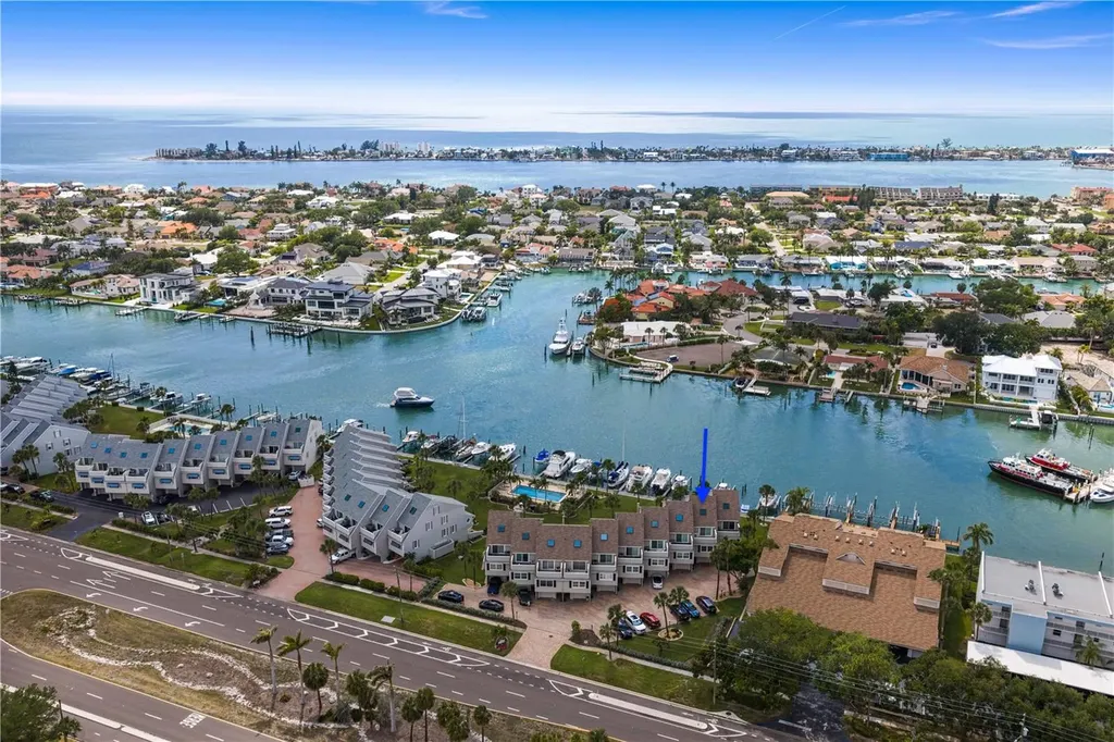 360 Pinellas Bayway S St Petersburg FL 33715