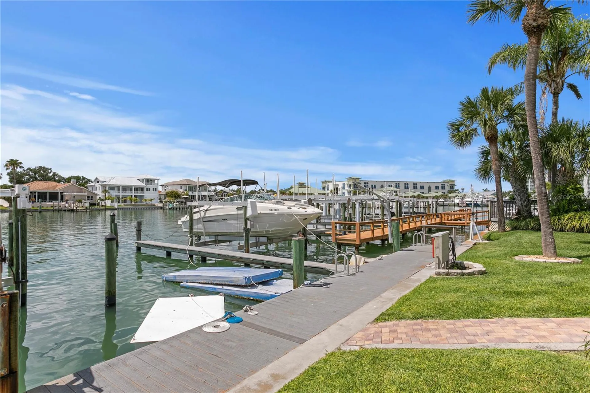 360 Pinellas Bayway S St Petersburg FL 33715