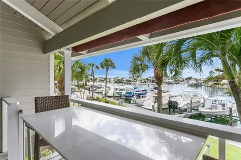 360 Pinellas Bayway S St Petersburg FL 33715