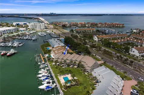 360 Pinellas Bayway S St Petersburg FL 33715