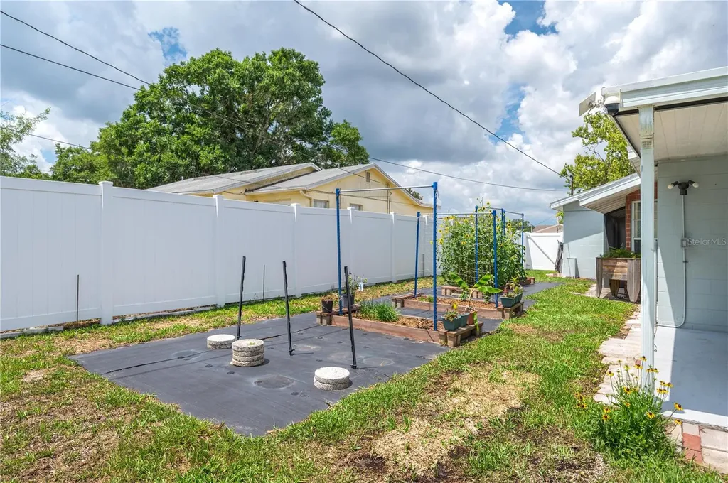 7503 Willow Wisp Drive W Lakeland FL 33810