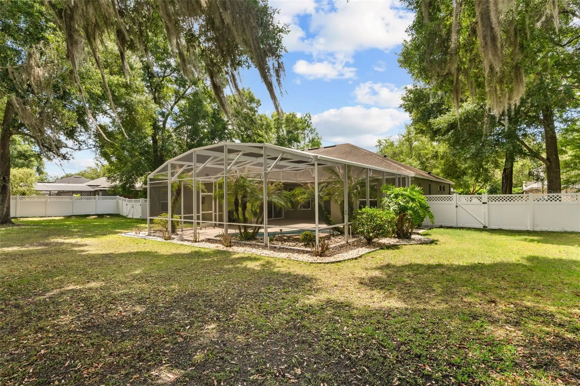 433 Chinahill Court Apopka FL 32712