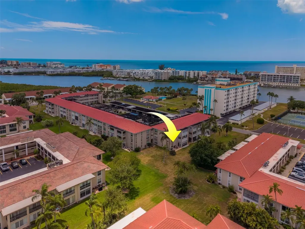 10215 Regal Drive Largo FL 33774