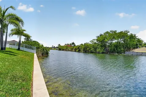 1714 NW 17th Terrace Cape Coral FL 33993