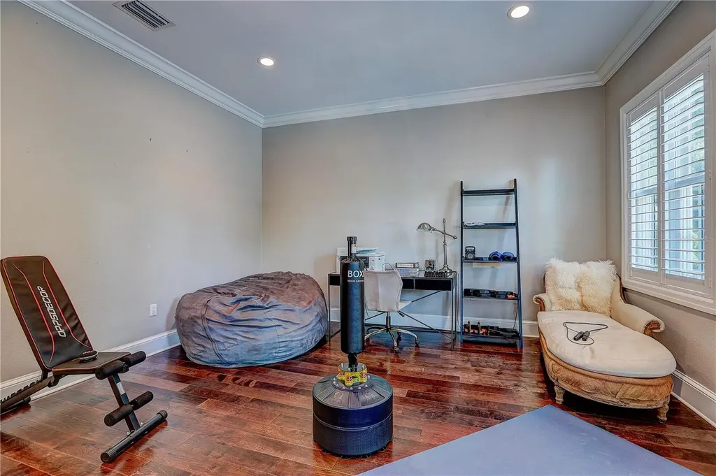 4621 W San Jose Street Tampa FL 33629