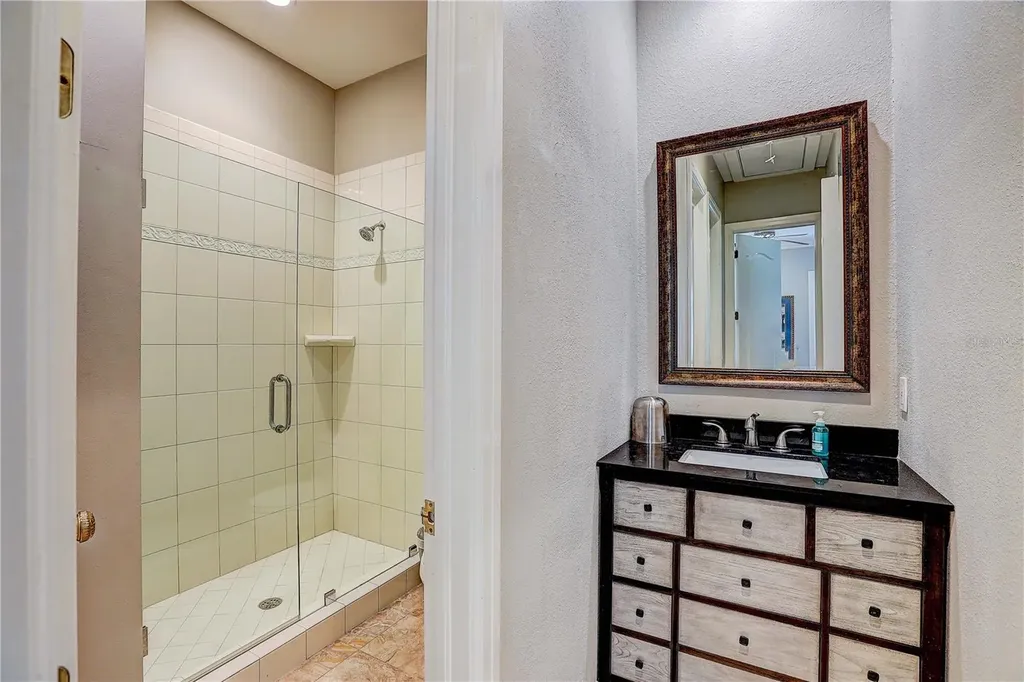 4621 W San Jose Street Tampa FL 33629