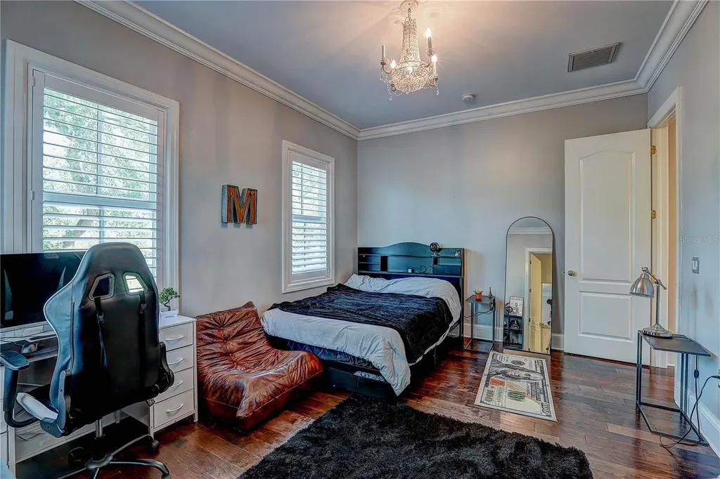 4621 W San Jose Street Tampa FL 33629