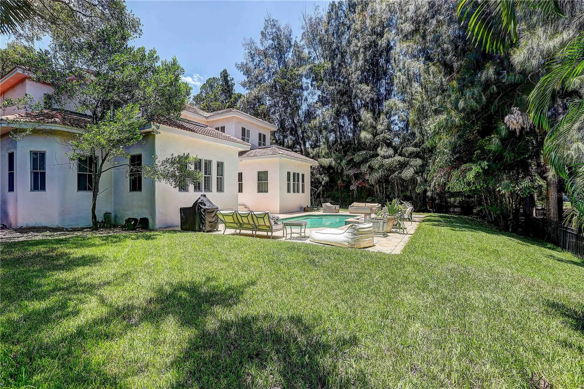 4621 W San Jose Street Tampa FL 33629