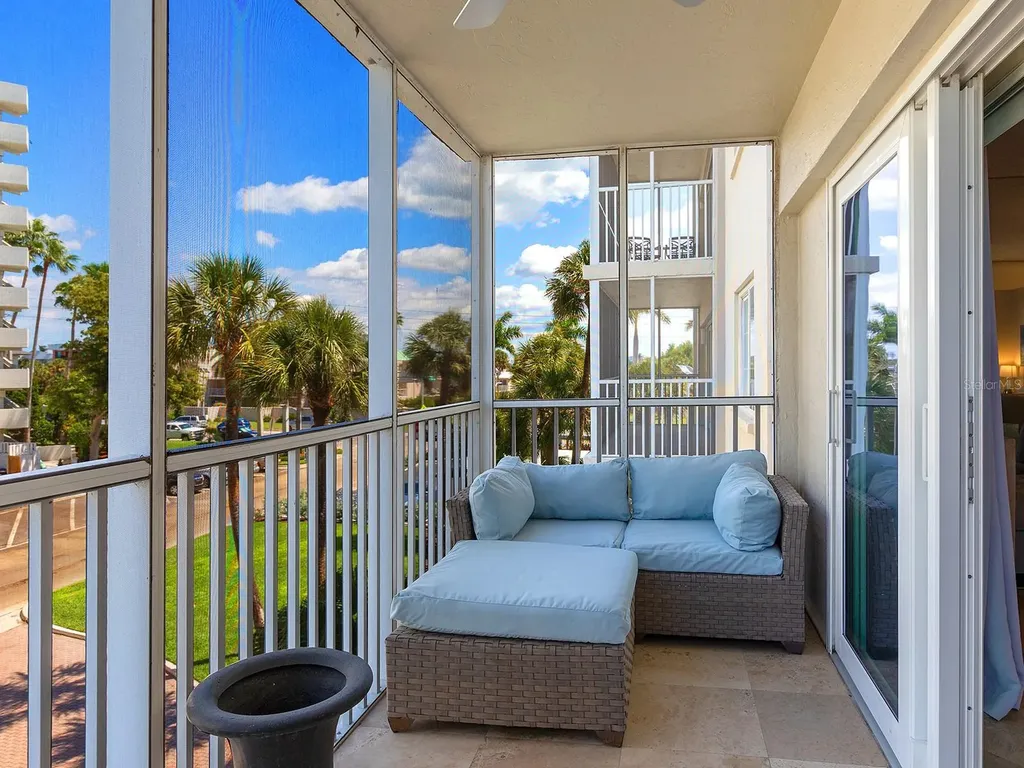 800 Benjamin Franklin Drive Sarasota FL 34236