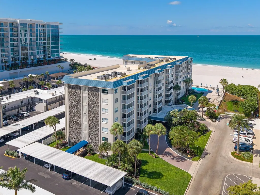 800 Benjamin Franklin Drive Sarasota FL 34236